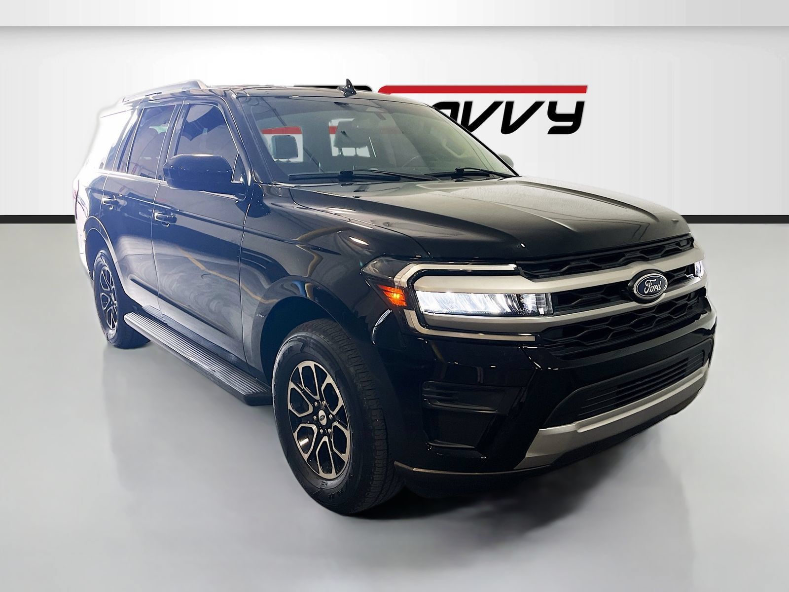 Used 2024 Ford Expedition XLT AWD/4WD image 1