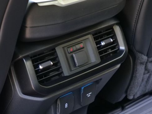 Used 2026 Ford F150 Raptor AWD/4WD image 36