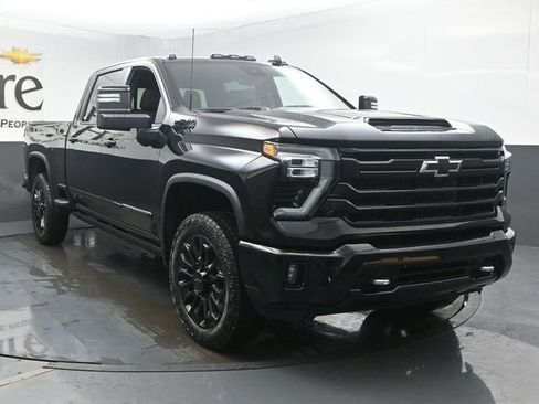 New 2026 Chevrolet Silverado 2500 High Country w/ High Country Premium Package AWD/4WD image 29