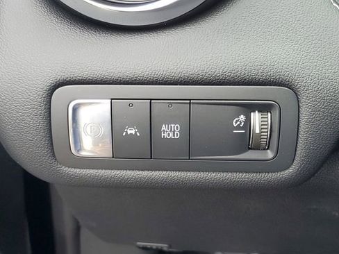 New 2025 Chevrolet Blazer EV LT image 21