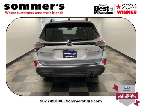 Certified 2025 Subaru Forester Limited image 5