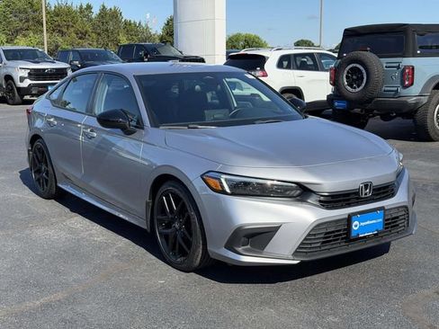Certified 2024 Honda Civic Sport image 1