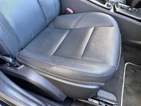 Used 2009 Volvo S40 T5 R-Design image 50