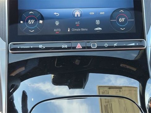 New 2025 Mercedes-Benz GLC 300 4MATIC image 26