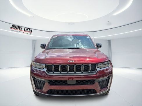 New 2026 Jeep Grand Cherokee Limited AWD/4WD image 8