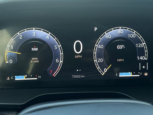 Used 2021 Jeep Grand Cherokee L Overland w/ Luxury Tech Group IV image 31