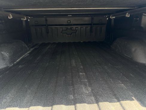 Used 2017 Chevrolet Silverado 2500 High Country w/ Duramax Plus Package image 14