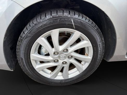Used 2012 MAZDA MAZDA3 i Touring FWD image 21