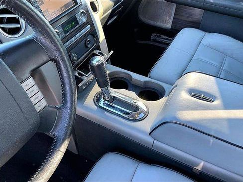 Used 2008 Lincoln Mark LT 4x4 image 19