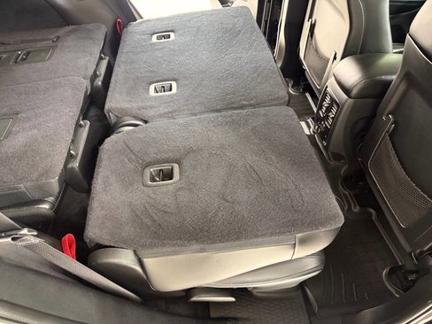 Used 2017 Dodge Durango GT w/ Nav & Power Liftgate Group RWD image 79