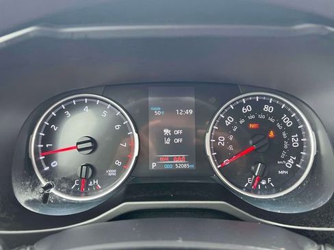 Certified 2019 Toyota RAV4 LE w/ All Weather Liner Package image 23