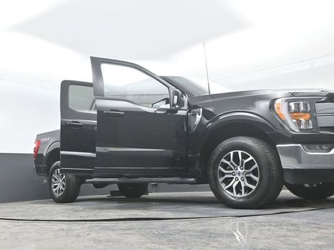 Certified 2022 Ford F150 Lariat AWD/4WD image 32