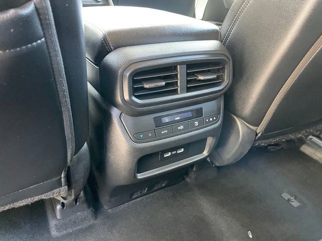 Used 2023 Honda Pilot Touring image 23