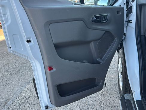 Used 2024 Ford Transit 250 Low Roof w/ Exterior Upgrade Package RWD image 14