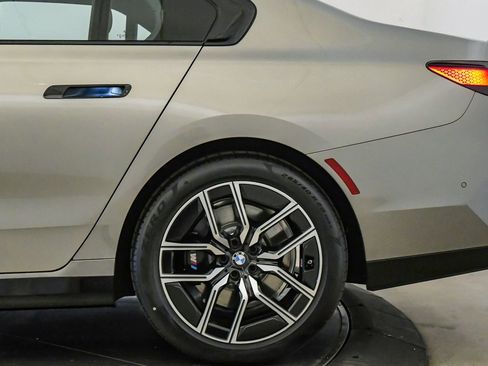 Certified 2023 BMW 740i w/ Parking Assistance Package RWD image 11