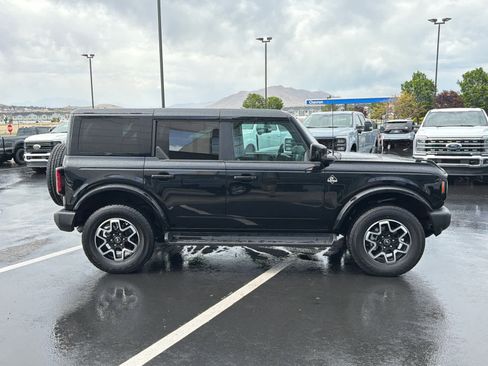 Certified 2025 Ford Bronco Outer Banks AWD/4WD image 7