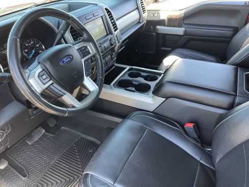 Used 2018 Ford F350 Lariat RWD image 19