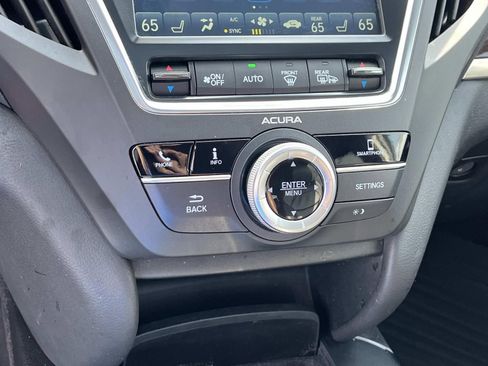 Used 2020 Acura MDX SH-AWD image 34