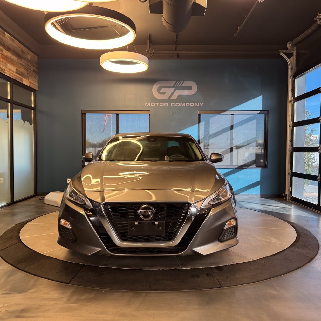 Used 2021 Nissan Altima 2.5 SV w/ SV Premium Package FWD image 8