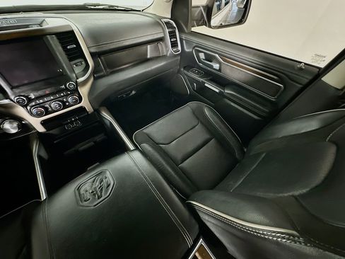 Used 2022 RAM 1500 Laramie RWD image 11
