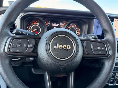 New 2026 Jeep Wrangler Unlimited Sport AWD/4WD image 33