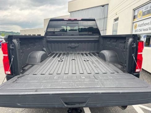 Used 2024 Chevrolet Silverado 3500 LTZ w/ LTZ Premium Package AWD/4WD image 30
