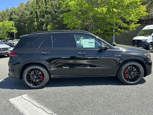 New 2026 Mercedes-Benz GLE 63 AMG S image 9
