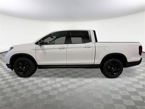 New 2026 Honda Ridgeline Black Edition image 2