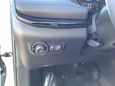 New 2026 Jeep Compass Limited image 15