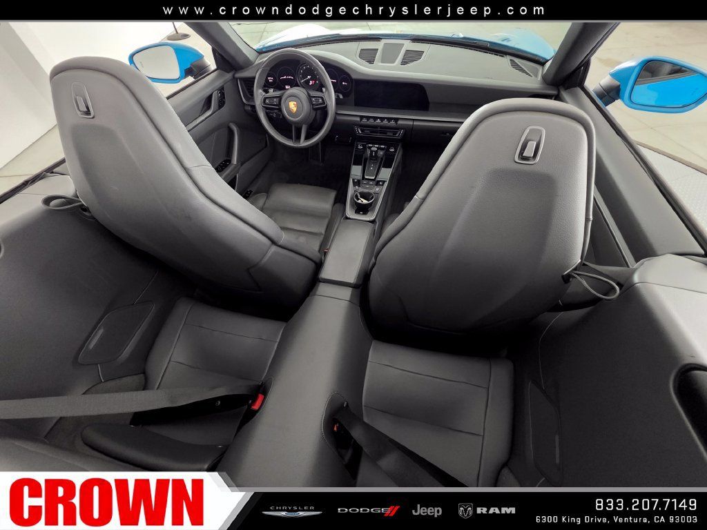 Used 2021 Porsche 911 Carrera RWD image 11