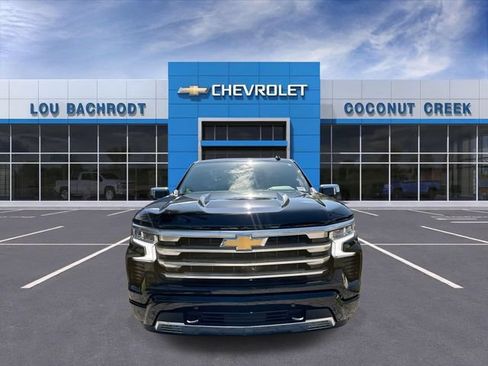 Used 2024 Chevrolet Silverado 1500 High Country RWD image 3