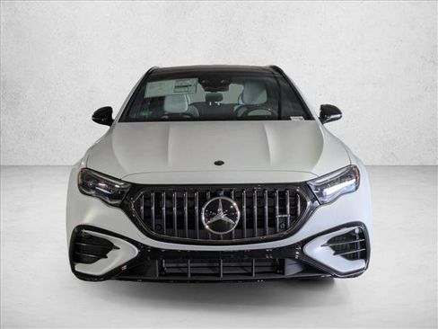 New 2026 Mercedes-Benz E 53 AMG e 4MATIC Wagon image 6