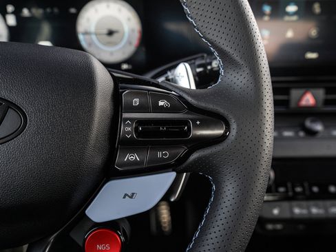 New 2026 Hyundai Elantra N FWD image 20