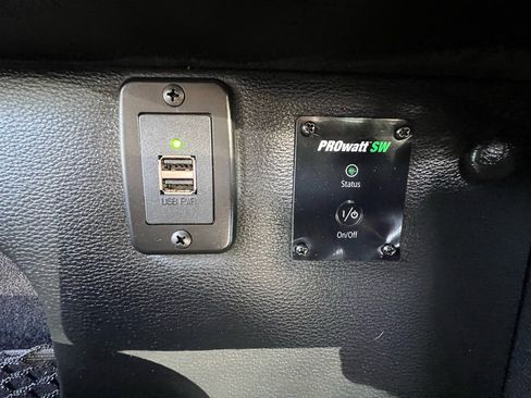 Used 2017 RAM ProMaster 2500 w/ Premium Appearance Group image 56