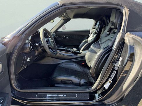 Used 2021 Mercedes-Benz AMG GT Roadster image 19