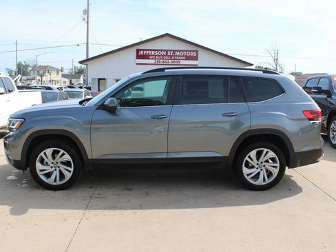 Used 2023 Volkswagen Atlas SE image 1