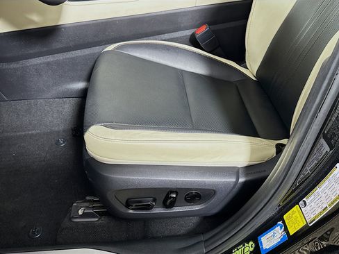 Used 2022 Lexus NX 350 AWD image 19