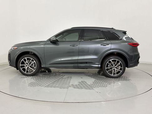 New 2026 Audi Q5 Premium Plus image 2