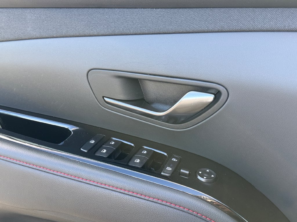 Certified 2024 Hyundai Tucson N Line AWD/4WD image 19