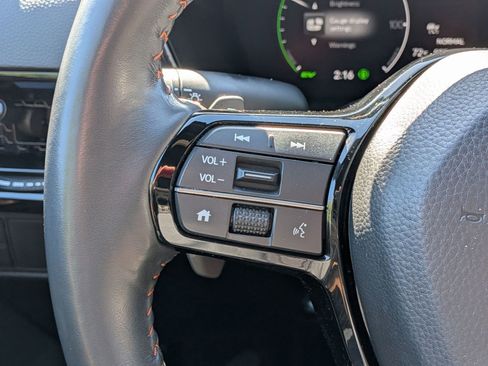 Used 2023 Honda CR-V Sport Touring image 17