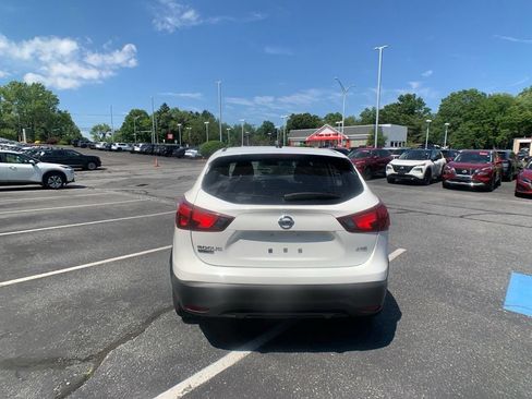 Used 2019 Nissan Rogue Sport S AWD/4WD image 5