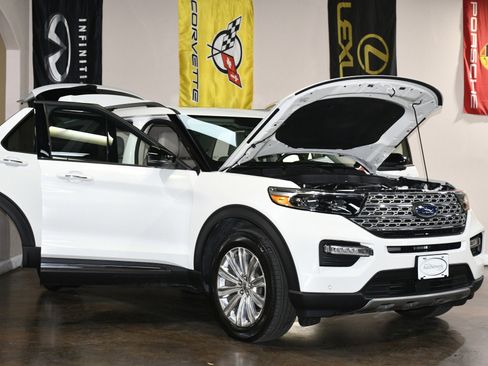 Used 2020 Ford Explorer Limited w/ Class III Trailer Tow Package image 89