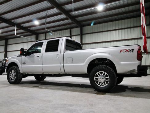 Used 2013 Ford F350 Lariat w/ Lariat Ultimate Pkg AWD/4WD image 7