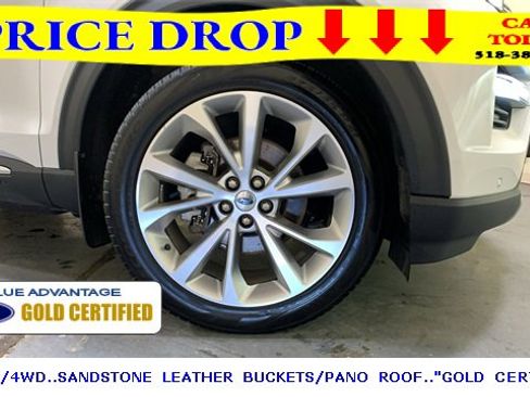 Certified 2022 Ford Explorer Platinum w/ Equipment Group 601A image 10