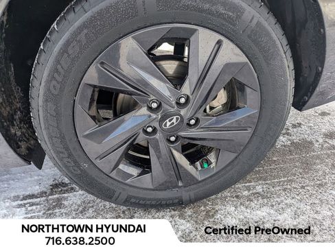 Certified 2023 Hyundai Elantra SEL image 40