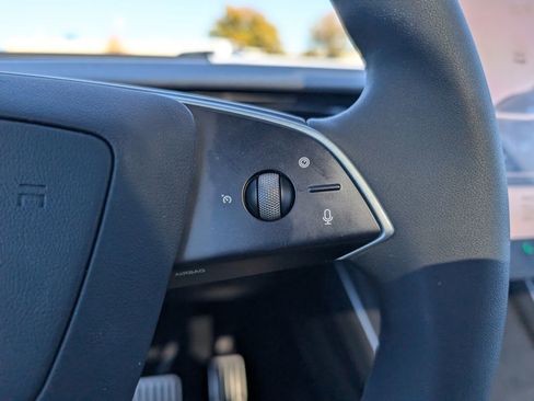 Used 2026 Tesla Model Y Long Range image 15