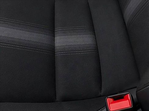 Used 2025 Honda Civic Sport image 27