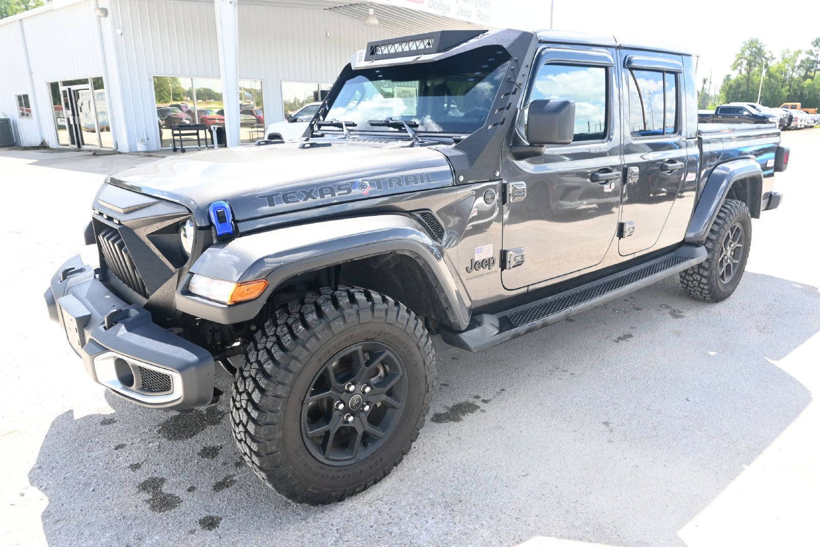 Used 2026 Jeep Gladiator Sport AWD/4WD image 5