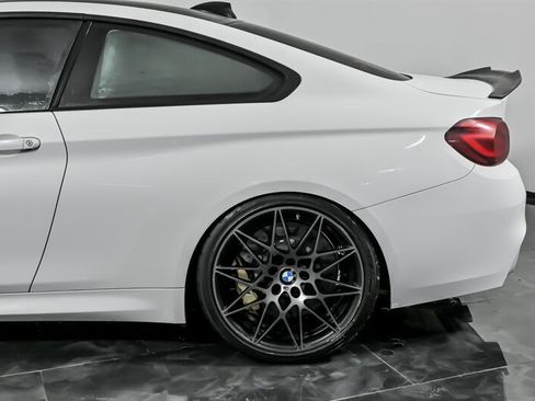 Used 2020 BMW M4 Coupe w/ Competition Package image 8