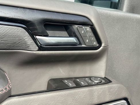New 2026 GMC Sierra 2500 AT4X AWD/4WD image 17